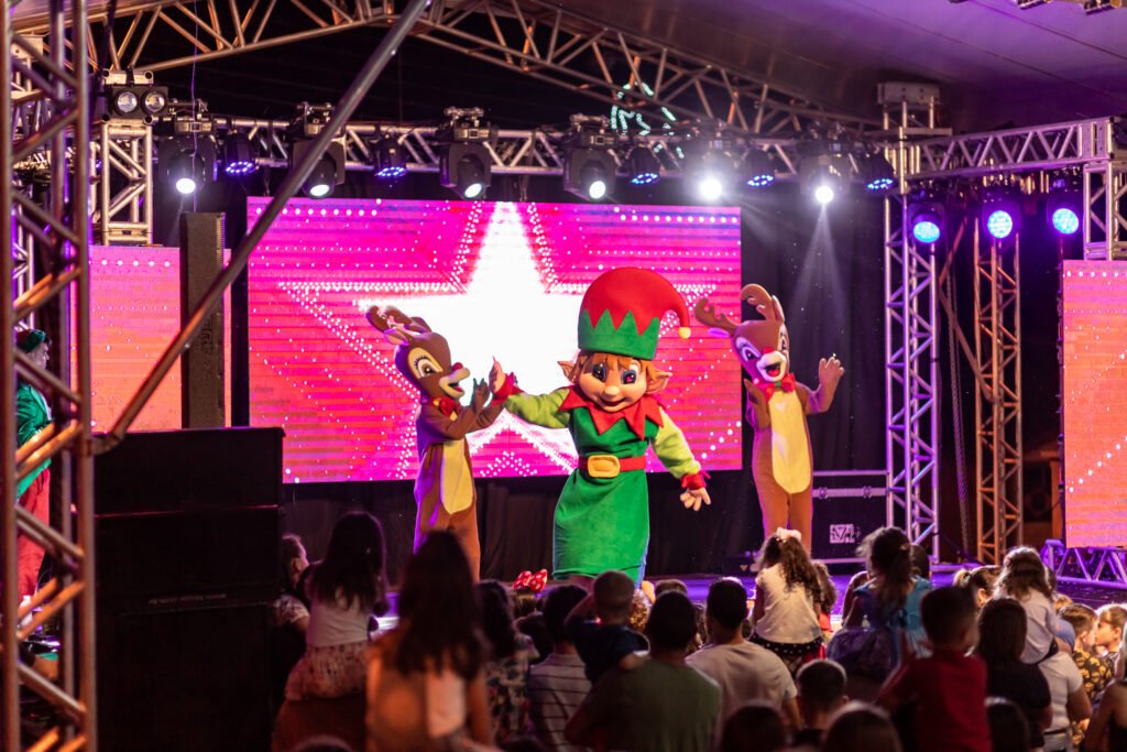 Encerramento Mágico do Natal em Luzerna/SC: Show Infantil com Personagens Encantados!